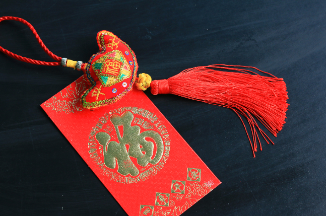 喜神方位查询口诀 怎样推算喜神方位