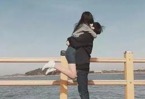 2022年10月16日订婚好吗